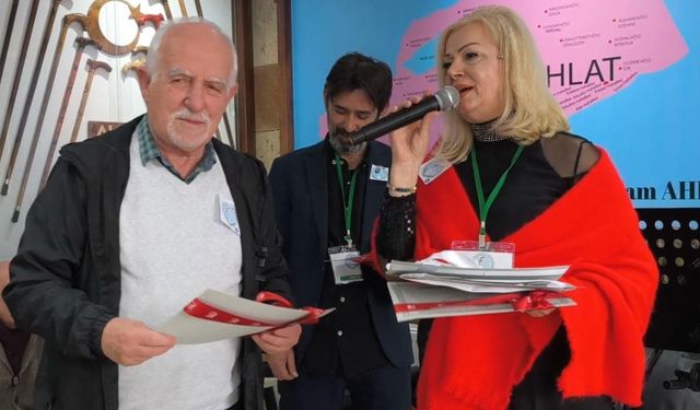 Nesrin Akkoç 7. Kez Başkanlığa Seçildi: 6 Bin 501 Öğrenciye Burs, 100 Bin Ağaç