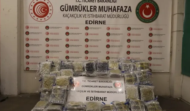 Gümrüklerde kaçakçılığa ağır darbe! Dev operasyonda 1,7 milyar TL'lik yakalama