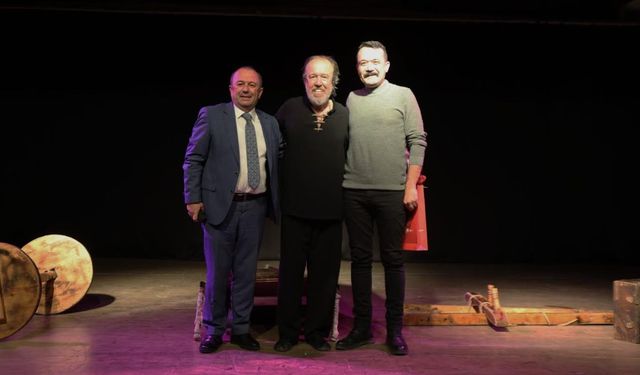 KUVAYİ MİLLİYE’NİN DESTANSI RUHU YUNUSEMRE’DE SAHNEYE TAŞINDI