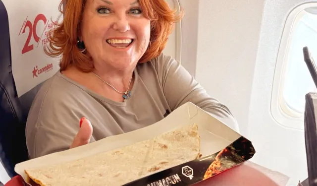 Mangal Lahmacun'a uçak yolcularından büyük ilgi