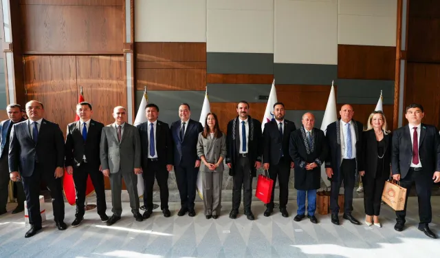 Manisa'da dünya kültürleri aynı sofrada buluştu