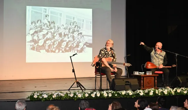 Manisa'da İlhan Şeşen özel programla anıldı