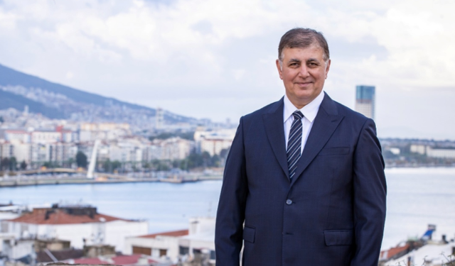 İzmir Büyükşehir Belediye Başkanı Cemil Tugay CHP'den İstifa Etti