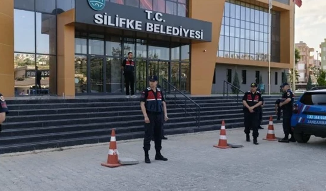 Silifke Belediyesi'ne Operasyon: Başkan Mustafa Turgut Gözaltında
