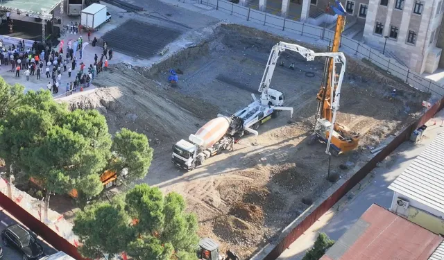 Soma'ya 100 milyon liralık meydan ve otopark