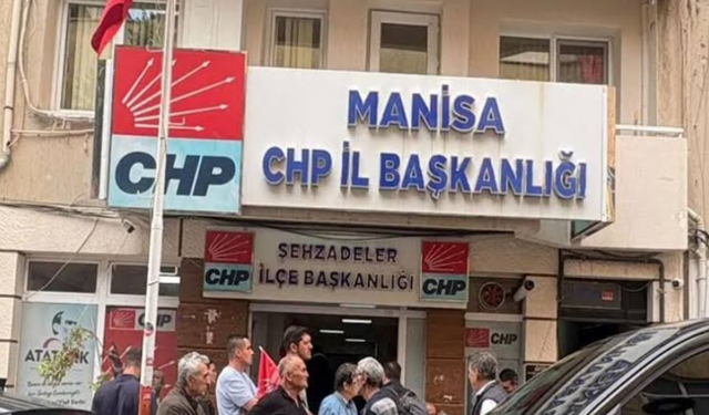 CHP Sözcüsü Zeynel Emre'den Sert Açıklamalar: "Manisa'da 18 Kişi İl Başkanlığını Kabul Etmedi"