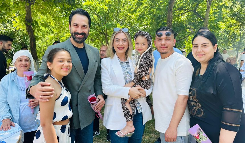 Arınçlardan Romanlara Piknik Sürprizi