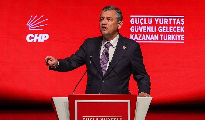 CHP’nin 39. Olağan Kurultayı başladı: Parti programı ve tüzükte kapsamlı değişiklikler gündemde