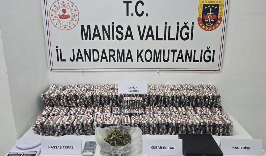 MANİSA’DA JANDARMADAN UYUŞTURUCU OPERASYONU: BİNLERCE SENTETİK HAP ELE GEÇİRİLDİ