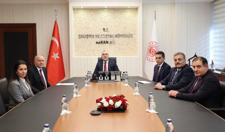 Asgari ücretle ilgili ilk toplantı yapıldı... İkincisi ayın 18'inde