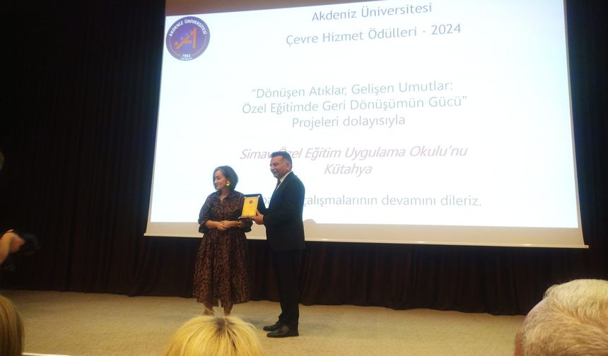 Kütahya’nın Gururu Simav: Çevre Hizmetleri Özel Ödülü Bu Yıl Simav’a Gitti