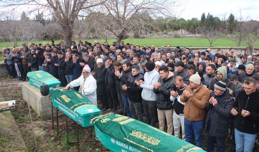 DEMİR KAPILARDAN KARA TOPRAĞA: BİR BABANIN YARIM KALAN KAVUŞMASI