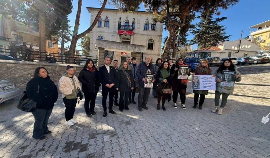 Demirci Adliyesi’nde Olağanüstü Gün: Delil Karartma İddiasıyla 2 Polis Hakim Karşısına Çıktı