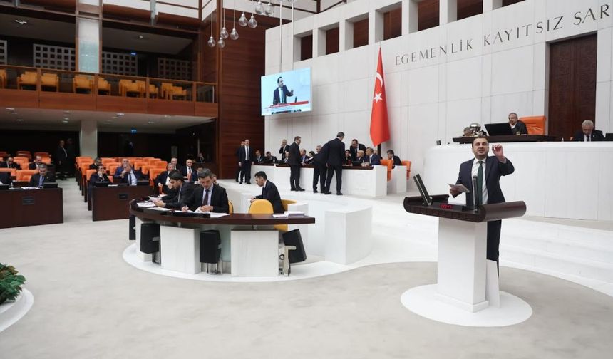 CHP’li Başevirgen’den kredi kartı limiti tepkisi: “Borç yer altına itilir, toplumsal risk büyür”