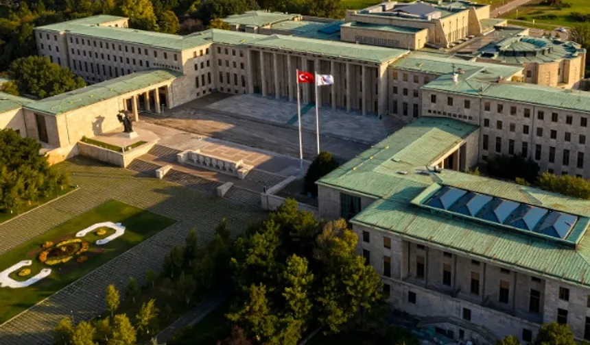 TBMM’de Stajyer Öğrencilere Yönelik Taciz Davasında Tutuklu Sanıklar Tahliye Edildi