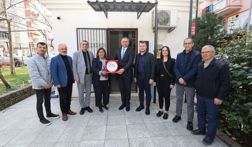 ŞEHZADELER’DE KADIN MUHTARLARA 8 MART ZİYARETİ