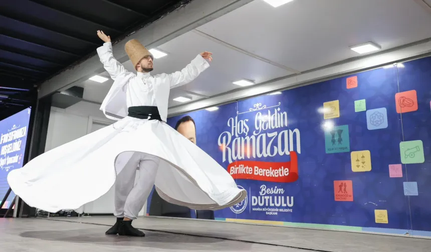 Alaşehirliler Manisa'nın sofrasında Ramazan ruhunu yaşadı