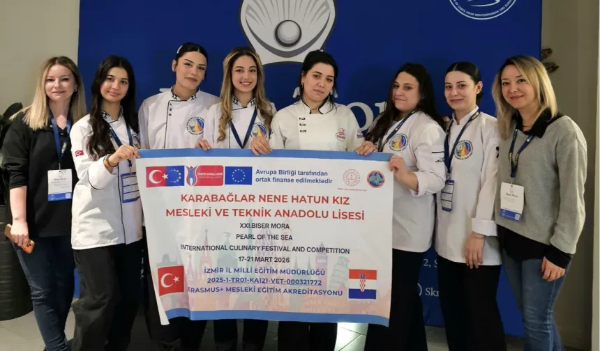 İzmirli öğrenciler Türk mutfağını uluslararası platformda tanıttı