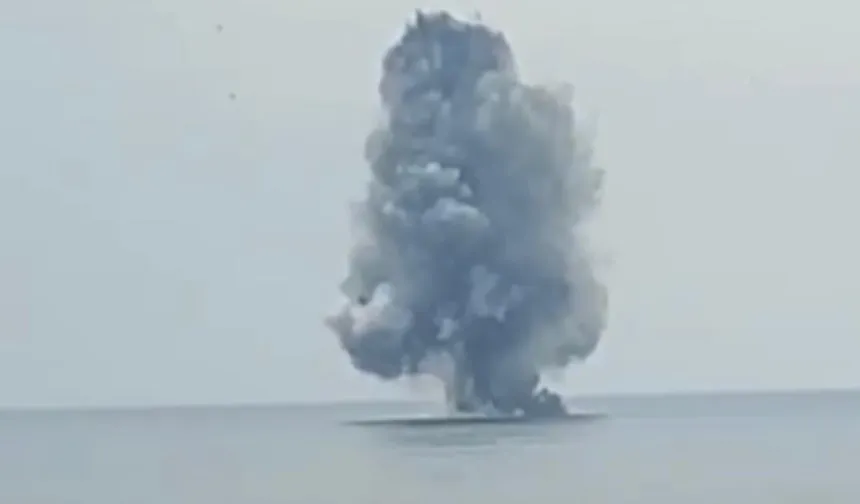 Ordu Ünye'de kıyıya vuran insansız deniz aracı kontrollü patlatıldı