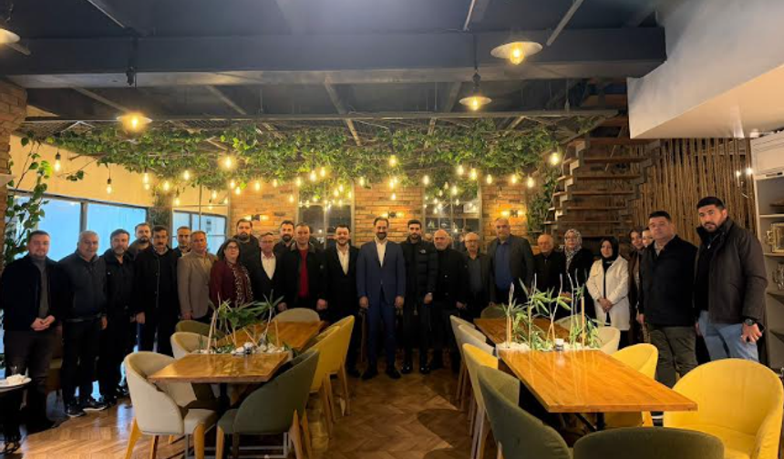 ARINÇ SAHADA TEMPOSUNU ARTIRDI: MAHALLEDEN PAZARA, ESNAFTAN TEŞKİLATA YOĞUN PROGRAM