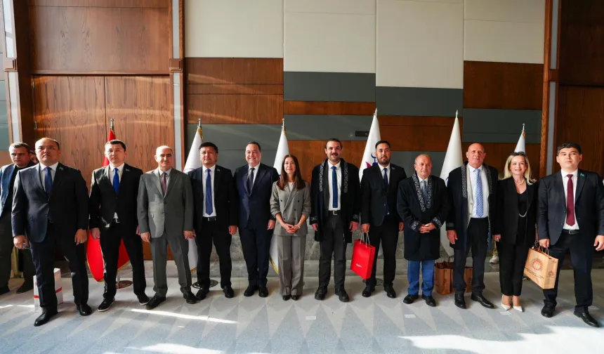 Manisa'da dünya kültürleri aynı sofrada buluştu