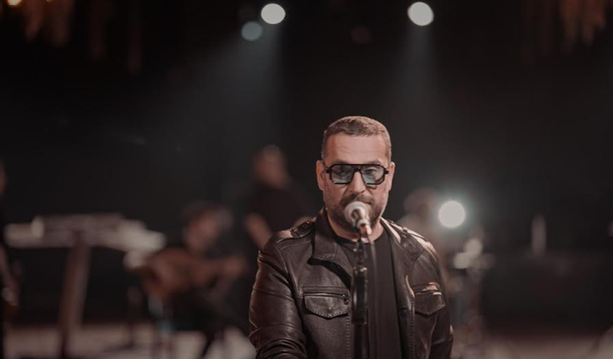 Müziğin Güçlü Yorumcusu Ümit Yaşar’dan Duygulara Dokunan Yeni Şarkı: “Yürüdüm”