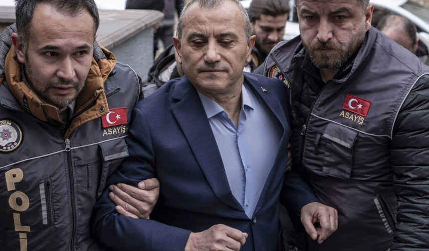 Eski Vali Tuncay Sonel Adliyeye Sevk Edildi