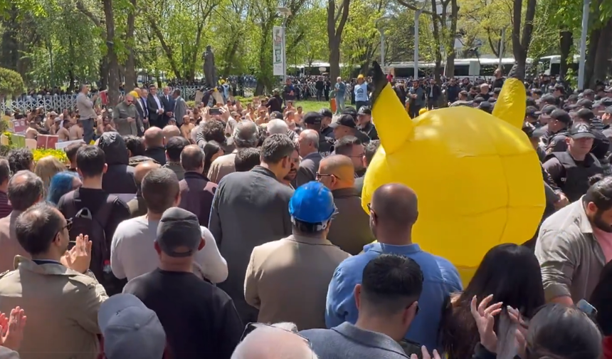 Maden işçilerine Ankara’da polis ablukası: Bakanlığa yürüyüşe izin çıkmadı