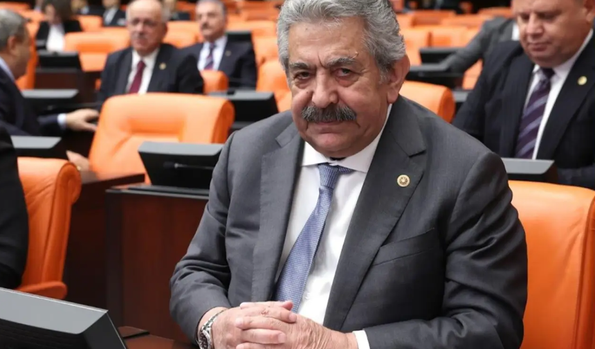 MHP’li Yıldız’dan Siyasi Partiler Kanunu çıkışıMHP’den “yetki karmaşası” vurgusu: Feti Yıldız’dan dikkat çeken değerlendirme