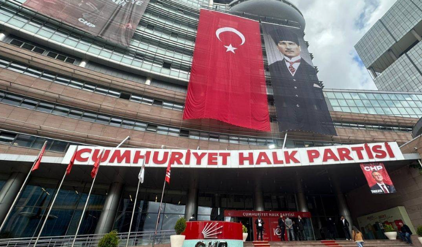 CHP Genel Merkezi’nde personel değişikliği iddiası: 18 çalışanın iş akdi sonlandırıldı