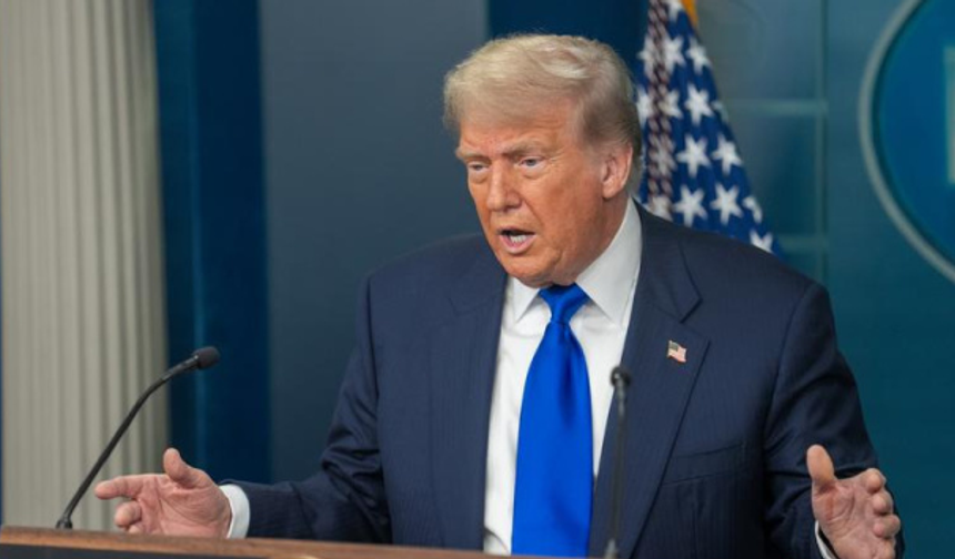 Trump’tan Hürmüz Gerilimine Dikkat Çeken Yorum: “Sadece Bir Aşk Dokunuşu”