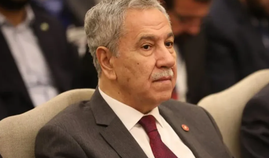 Arınç’tan Yargıtay’a Çağrı: “CHP’deki Belirsizlik Türkiye’ye Zarar Veriyor”