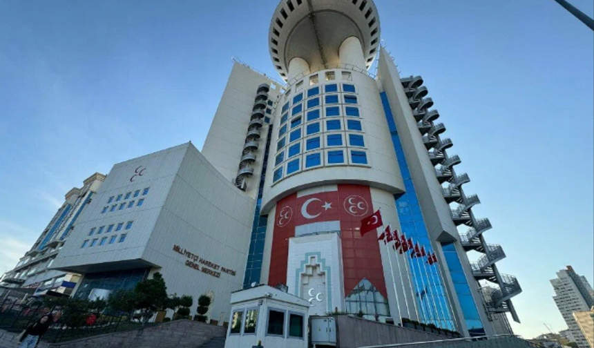 MHP’de Manisa Teşkilatı Feshedildi! Yeni İl Başkanı Göreve Atandı