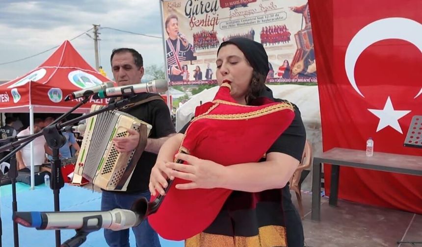 Gürcü Kültürü Sakarya’da Hayat Buldu: Şenlikte Renkli Görüntüler