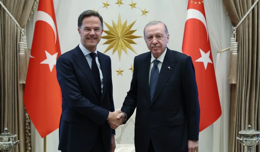 Cumhurbaşkanı Erdoğan, NATO Genel Sekreteri Rutte ile Külliye'de görüştü