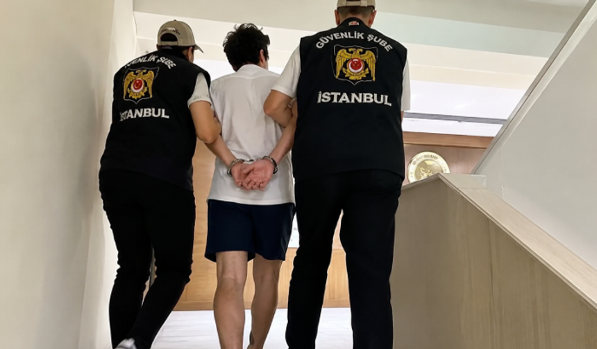 Komedyen Deniz Göktaş gözaltına alındı: Soruşturma "dini değerleri aşağılama" iddiasıyla başlatıldı
