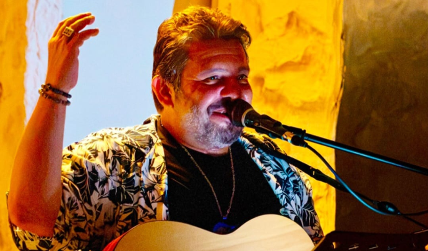 MUSTAFA AKAY BODRUM’U SALLADI!