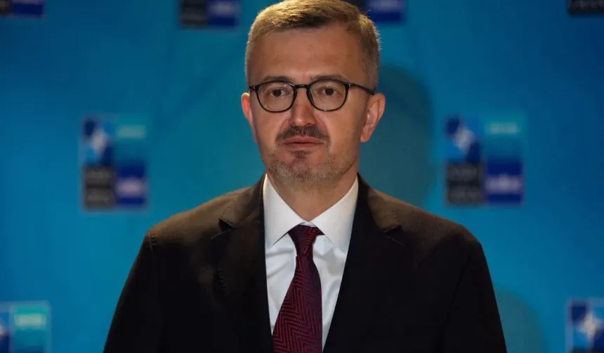 Burhanettin Duran'dan 12 ülkenin Batı Şeria kararına destek