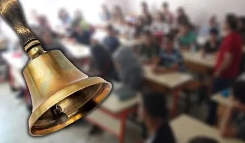Ders saatleri değişti! Pazartesi eğitim 10'da başlayacak