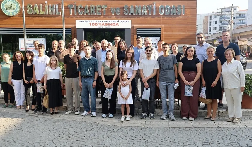Salihli TSO, başarılı öğrencileri ödüllendirdi
