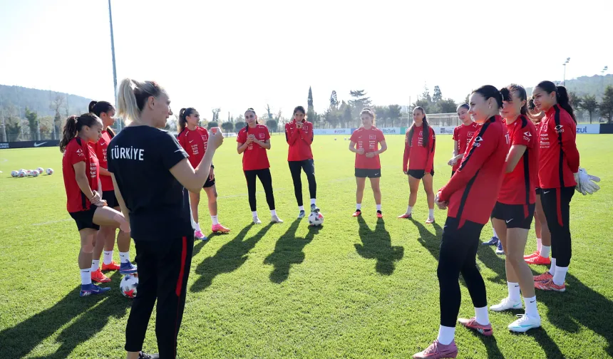 Milli Kadınlar Slovenya deplasmanında! Hedef Play-Off 2. tur
