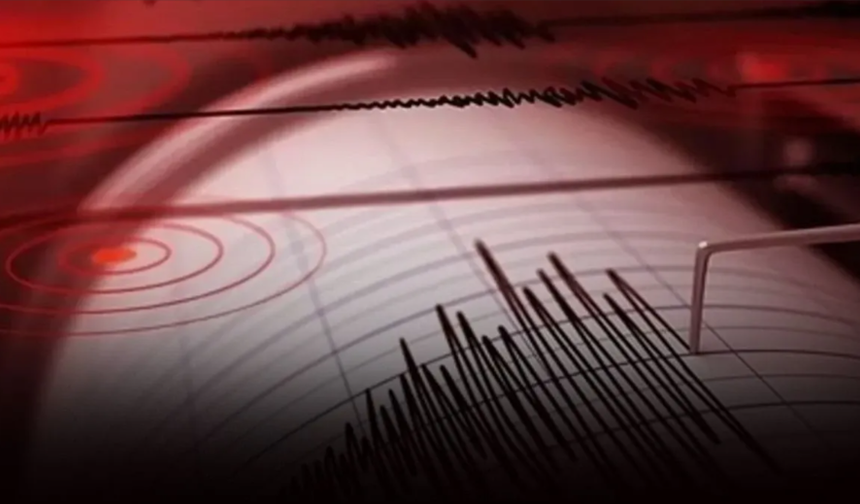 İstanbul ve Çevre İllerde Deprem Paniği! Ekipler Harekete Geçti